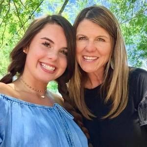 Meet your Posher, Christy